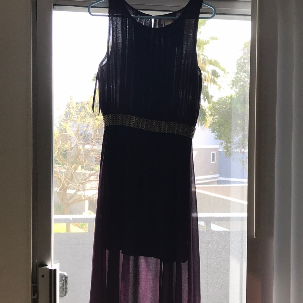 Dress - Picture 5 of 8